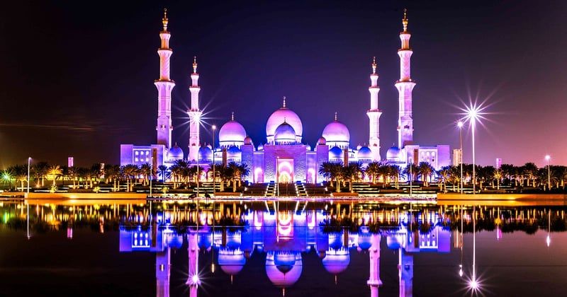 Que faire dans une grande ville insolite en famille : 12 idées surprises